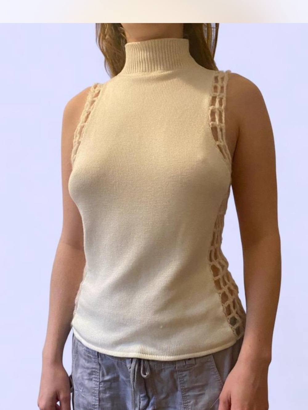 Sleeveless Mock Neck Knit Top in Cream